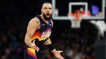 开云体育APP-禁赛在即，太阳队狄龙·布鲁克斯因“个人犯规”判罚不满裁判